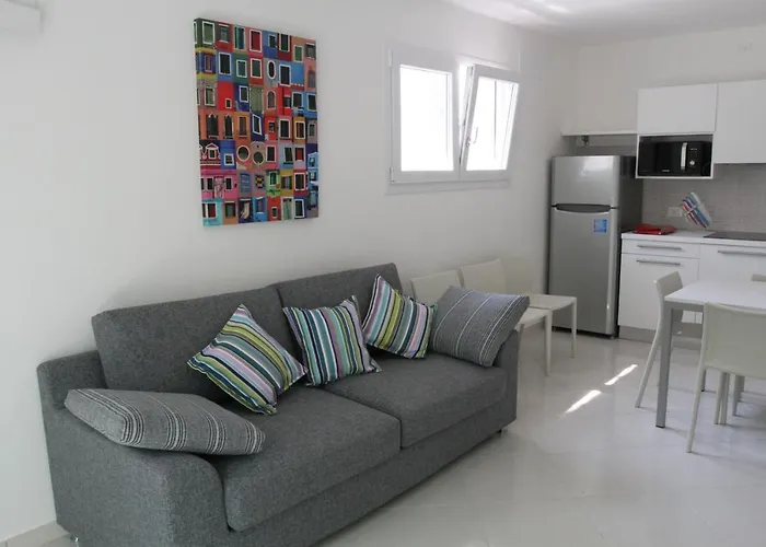 Ba - Carla Apartments - Modern Apartments -