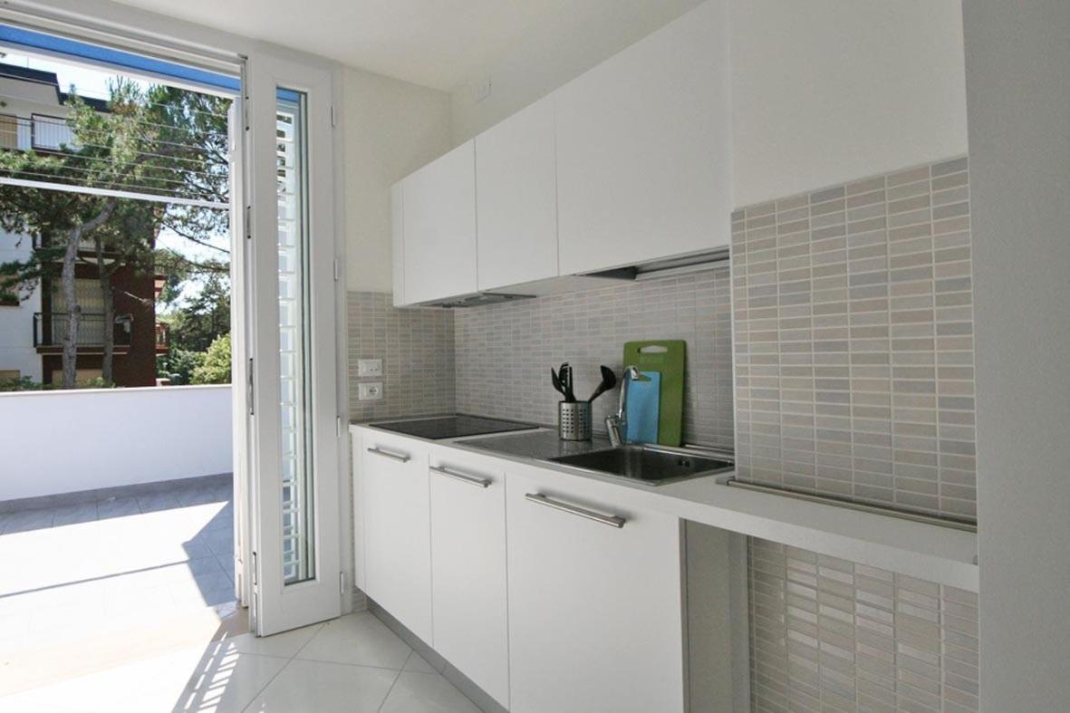 Ba - Carla - Modern - Apartment *